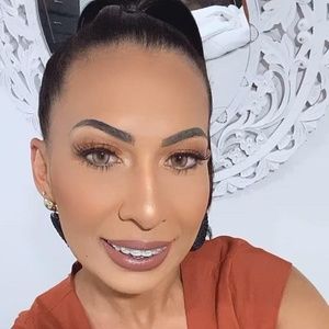 Meet your Posher, Judy